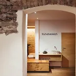 Adler Alpen Apartment Schruns
