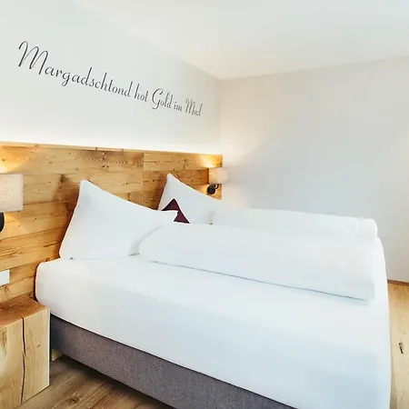 Adler Alpen Appartement *