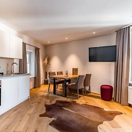 Adler Alpen Apartment Schruns
