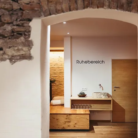 Adler Alpen Apartment Schruns